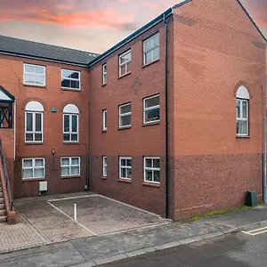 Pass The Keys - 2br Luxury With Jacuzzi Bath Apartment Belfast