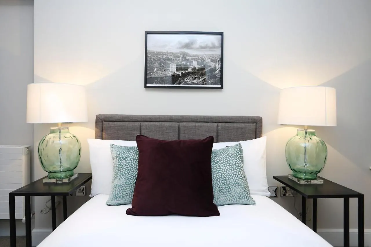 Joivy Beautiful 2 Bed Flat On The Royal Mile Apartment Edinburgh