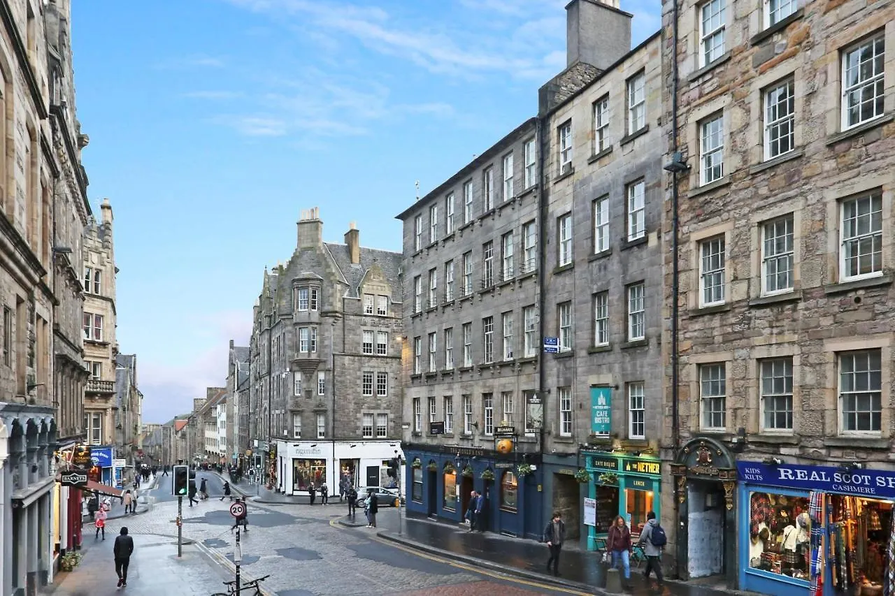 Joivy Beautiful 2 Bed Flat On The Royal Mile Apartment Edinburgh